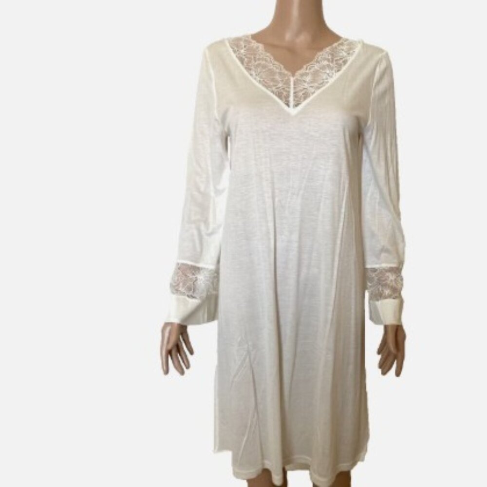 NWT HANRO Juna Long Sleeve Nightgown Off White Small Retails $220.00